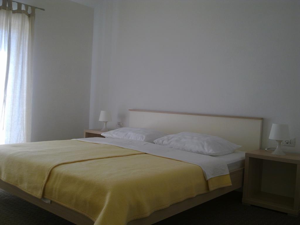 Apartments Permida Dramalj Bilik gambar